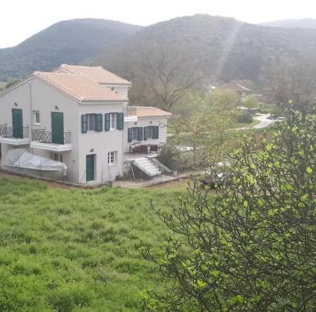 The “quiet House” Villa *