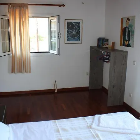 The “quiet House”