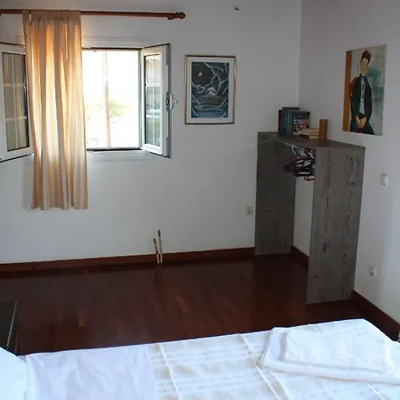 The “quiet House”